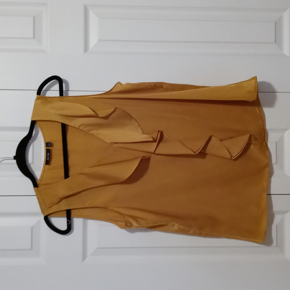 Mustard Color Sleeveless Top p